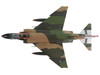 McDonnell Douglas EF 4C Wild Weasel Fighter Bomber Aircraft 64 0840 67th TFS Korat RTAFB Super Cocks Swiss Samilar 1971 United States Air Force Air Power Series 1/72 Diecast Model Hobby Master HA19069