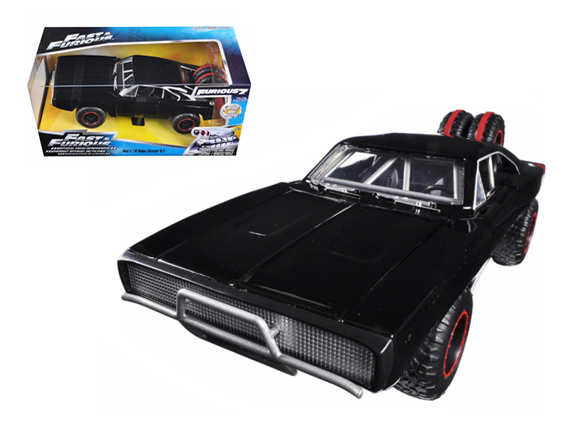ミニカー 1:24 DOM&#39;S 1970 DODGE R/T w/DOM TORETTO Fast & Furious 1970 Dom's Dodge Charger R/T w Dom Figure