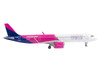 Airbus A321neo Commercial Aircraft Wizz Air UK G WUNB White and Pink with Purple Tail 1/400 Diecast Model Airplane GeminiJets GJ2340
