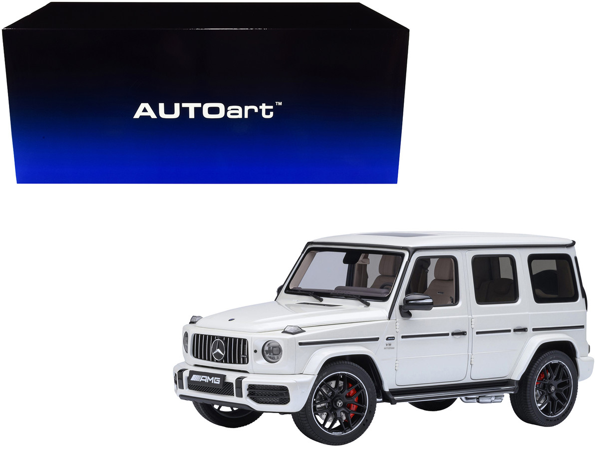メルセデスAMG G63 AUTOartモデルカー 1/18 新品同様程度 希少 オートアート メルセデスAMG G63 AUTOartモデルカー 1/18