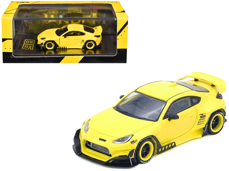 Toyota GR86 Pandem RHD Right Hand Drive Yellow 1/64 Diecast Model Car Inno Models IN64-GR86P-YL