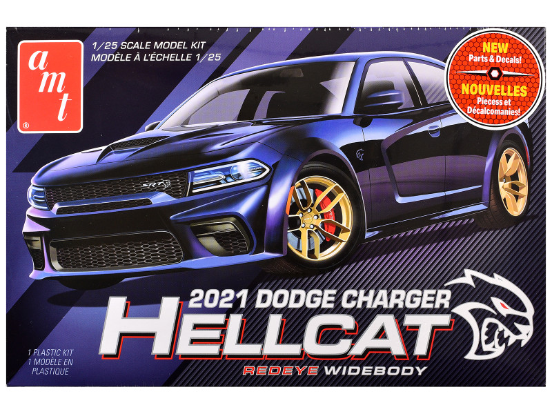 Skill 2 Model Kit 2021 Dodge Charger Hellcat Redeye Widebody 1/25 Scale Model AMT AMT1325