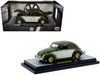 1952 Volkswagen Beetle Deluxe Model Dark Green with Beige Sides Limited Edition to 5250 pieces Worldwide 1/24 Diecast Model Car M2 Machines 40300-137A