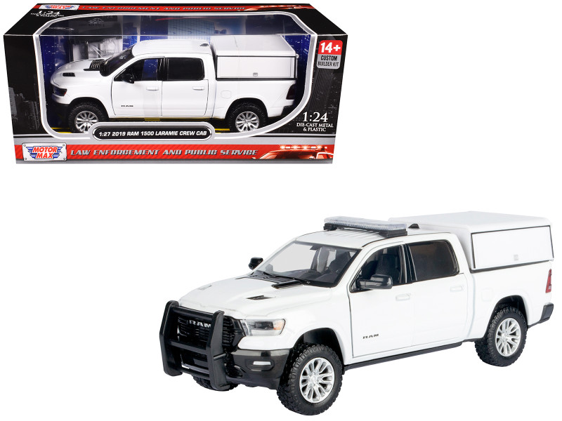 2019 RAM 1500 Laramie Crew Cab Pickup Truck with Truck Bed Camper White Custom Builder s Kit Series 1/24-1/27 Diecast Model Car Motormax 76817W