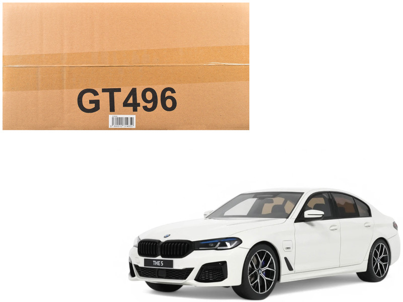 2023 BMW 545e xDrive M Sport Alpine White 1/18 Model Car GT Spirit GT496