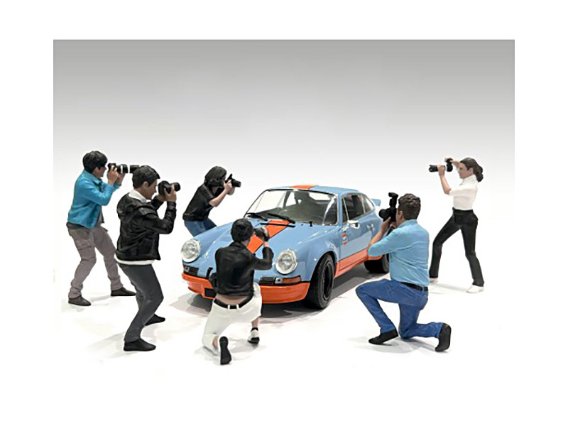 Photographers 6 piece Figure Set for 1/18 Scale Models American Diorama 19301-19302-19303-19304-19305-19306