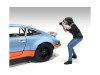 Photographers Figure #4 for 1/24 Scale Models American Diorama AD-25304