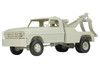 Skill 3 Model Kit 1972 Ford F 350 4x4 Tow Truck High Side Version 1/25 Scale Model Moebius MOE-2598