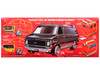 Skill 2 Model Kit 1977 Chevrolet Custom Van Dungeons & Dragons 1/25 Scale Model AMT AMT1568