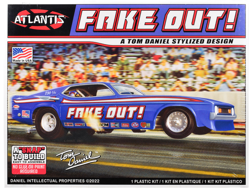 Model Kit Tom Daniel s FAKE OUT Classic Funny Car Snap to Build 1/32 Scale Model Atlantis ALM-8275