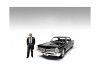Hanging Out 3 Figure #5 for 1/24 Scale Models American Diorama AD-25405
