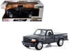 1993 Ford F-150 SVT Lightning Pickup Truck Black Maxx Design Series 1/24 Diecast Model Car Motormax 79398BK