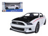 2014 Ford Mustang Street Racer White 1/24 Diecast Model Car Maisto 31506