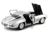 1965 Chevrolet Corvette Silver 1/18 Diecast Model Car Maisto 31640