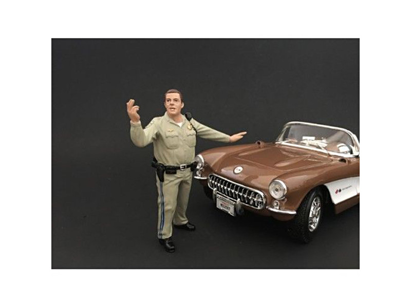 Highway Patrol Officer Directing Traffic Figurine / Figure For 1:18 Models by American Diorama