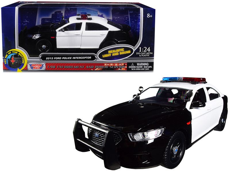 Oxford Police Jaguar F Pace police car with flashing emergency lights
