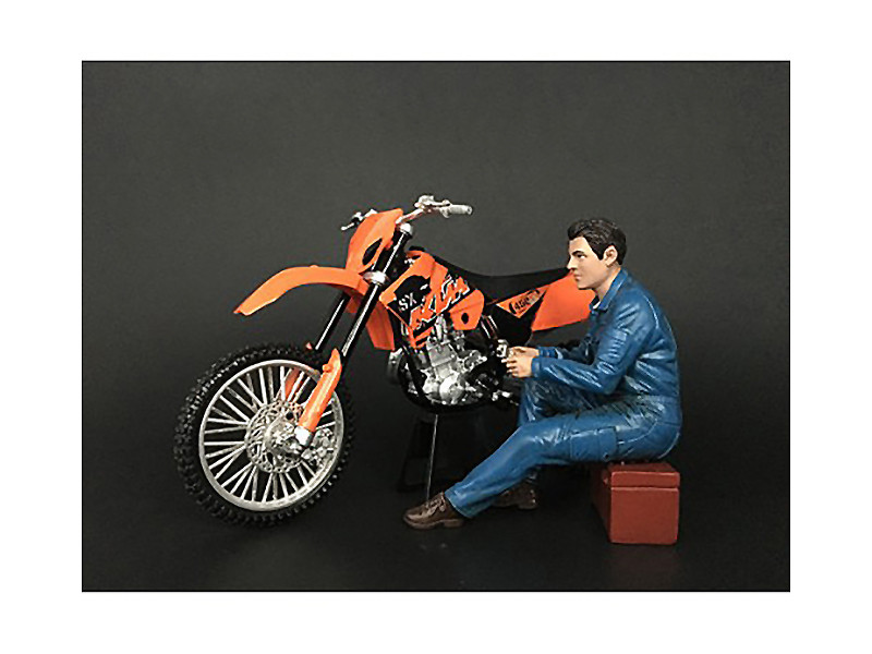 Mechanic Michael Figurine for 1/12 Scale Motorcycle Models by American Diorama