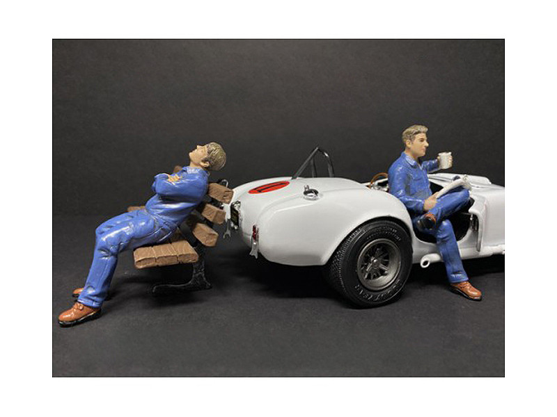 Sitting Mechanics 2 piece Figurine Set for 1/24 Scale Models by American Diorama