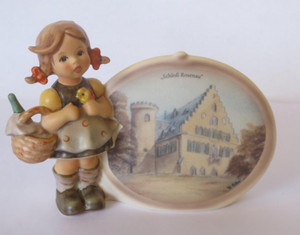 M.I. Hummel Little Visitor Rosenau Castle Plaque HUM 722 featuring the royal heritage of Schloss Rosenau in Germany