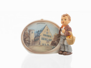 M.I. Hummel Adventure Time Rosenau Castle Plaque HUM 919 depicting German royal heritage and Prince Albert's birthplace.