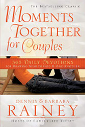 Momens Togeher for Couples: 365 Daily Devoions for Drawing Near