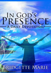 In God's Presence: A Daily Devotional