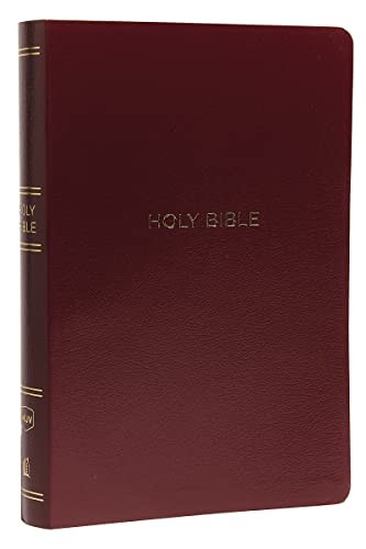 NKJV Holy Bible Giant Print Center-Column Reference Bible