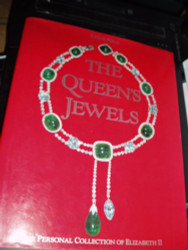 Queen's Jewels: The Personal Collection of Elizabeth II