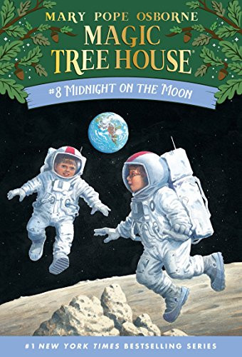 Midnight on the Moon (Magic Tree House No. 8)