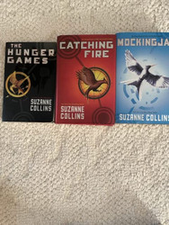 Hunger Games Trilogy Series Books 1 - 3 Collection Classic Box Set by