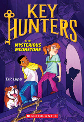 The Mysterious Moonstone (Key Hunters 1)