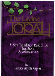 The Living Torah: A new Translation Based On Traditional Jewish