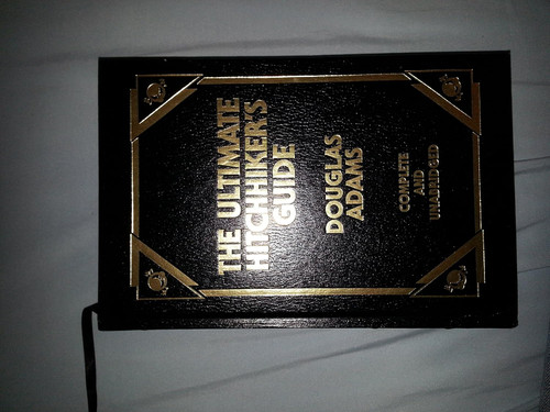 The Ultimate Hitchhiker's Guide: Complete and Unabridged