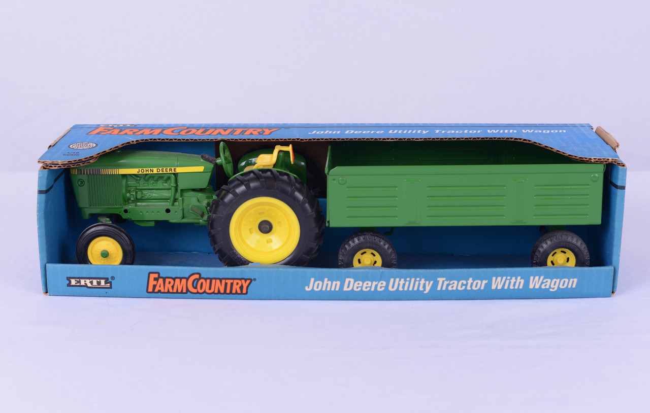 1/16 John Deere tractor and wagon Windy Hill Farm Toys
