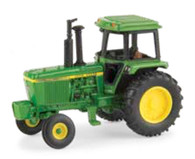 1/64 John Deere 4440 FFA