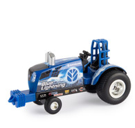 1/64 New Holland Blue Lightning Pulling Tractor 