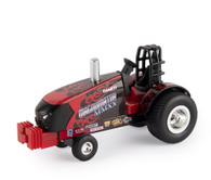 1/64 Case IH Flames Pulling Tractor 