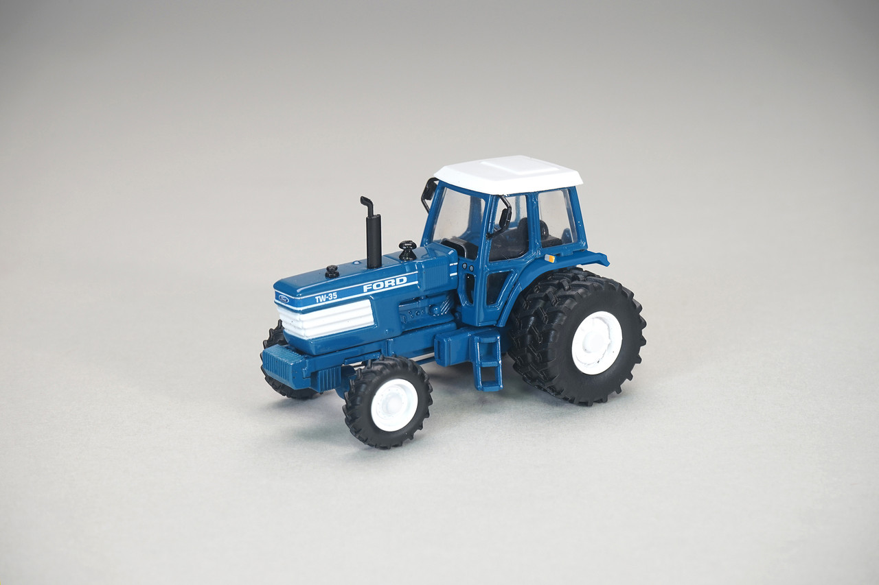 1/64 Ford TW-35 FWA and duals - Toy Tractor Times - Windy Hill