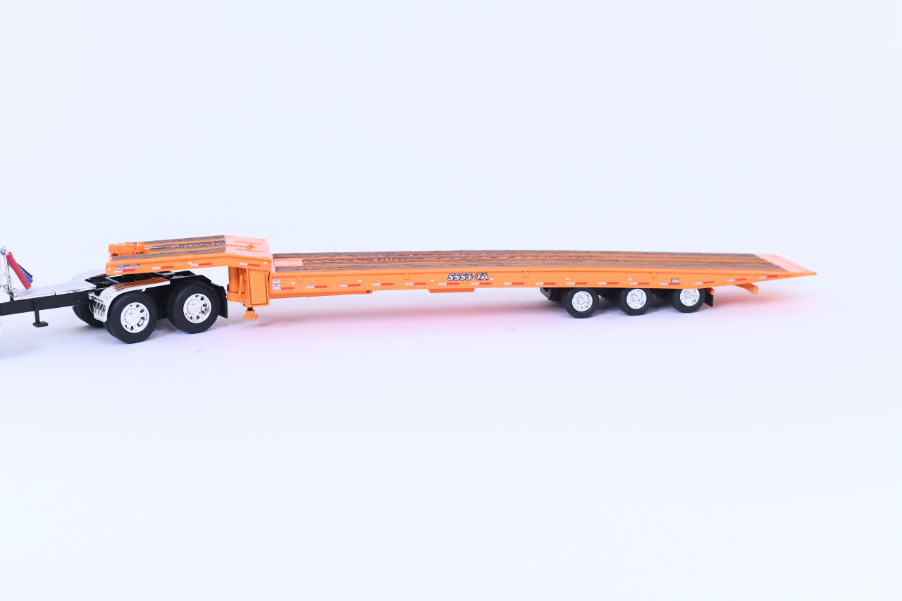 1/64 Mack Super Liner with Talbert Tri Axel trailer - Windy Hill