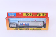 1/64 Mobil Mack Semi