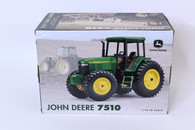 1/16 John Deere 7510 2001 Farm Show 