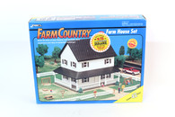  1/64 Farm Country Farm House Black Roof