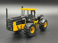1/64 Versatile 936 tractor