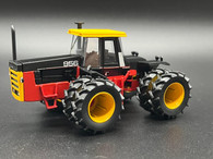 1/64 Versatile 956 tractor