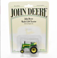 1/64 John Deere 530 Wide Front Tractor with Duals on one side