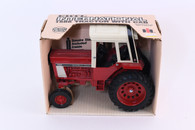 1/16 International 1586