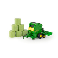 1/64 John Deere 561R Round Baler With Preservative Tank