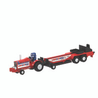 1/64 International Harvester USA 250 Stars & Stripes 66 Series Pulling Tractor With Sled