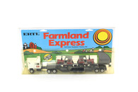 1/64 Massey Ferguson Semi Hauling Set With Two Massey Ferguson 699 Tractors