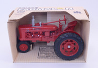 1/16 Farmall H